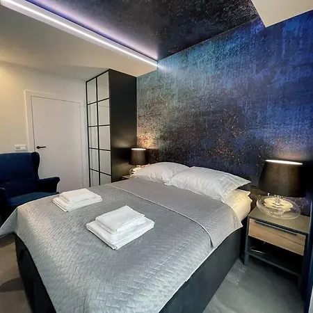 Apartament Black Lynx Milionowa *