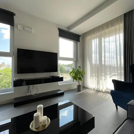 Apartament Black Lynx Milionowa